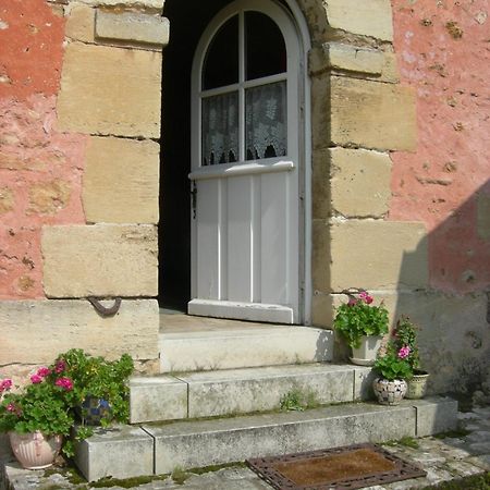 Bed and Breakfast La Ferme Rose Cergy Esterno foto