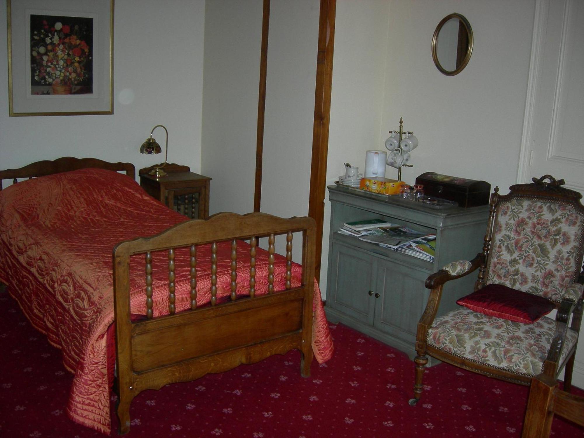 Bed and Breakfast La Ferme Rose Cergy Esterno foto
