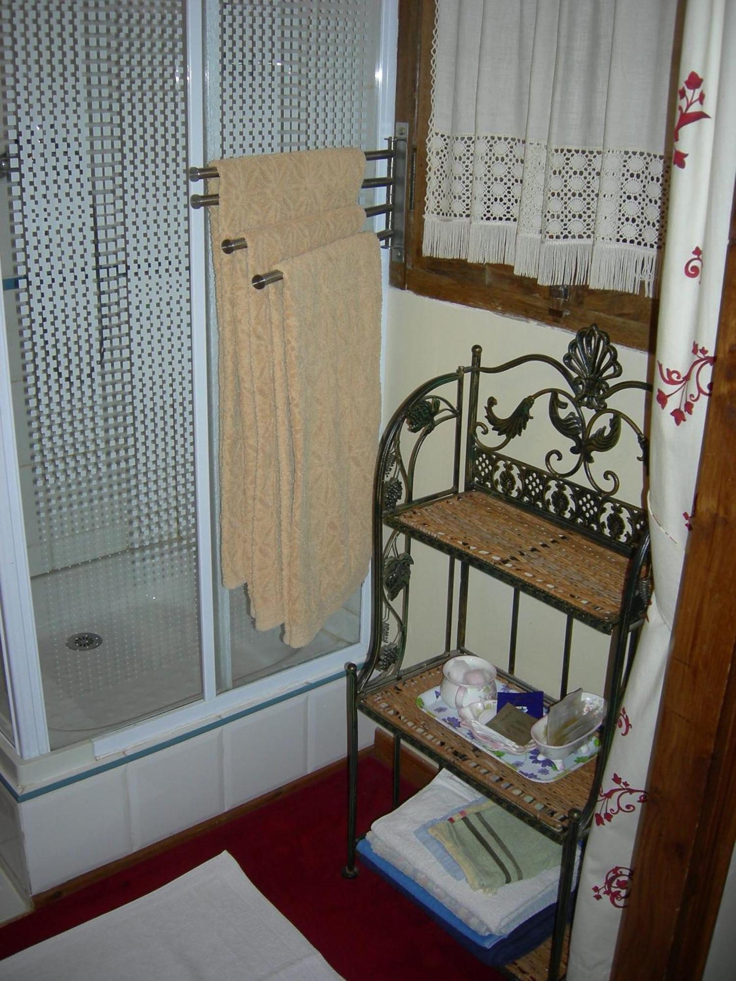 Bed and Breakfast La Ferme Rose Cergy Esterno foto
