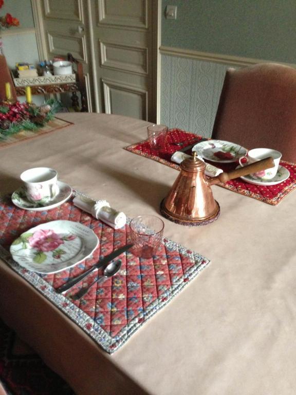 Bed and Breakfast La Ferme Rose Cergy Esterno foto